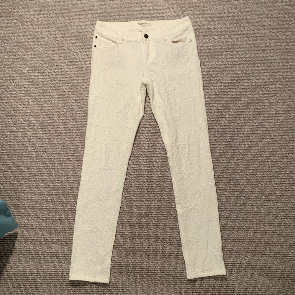 Alice + Olivia White Pants